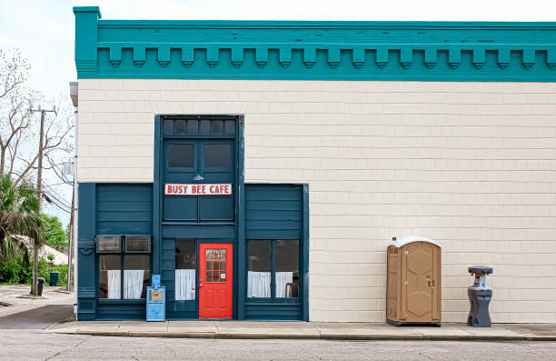 Porta potty delivery and setup in Gluckstadt, MS